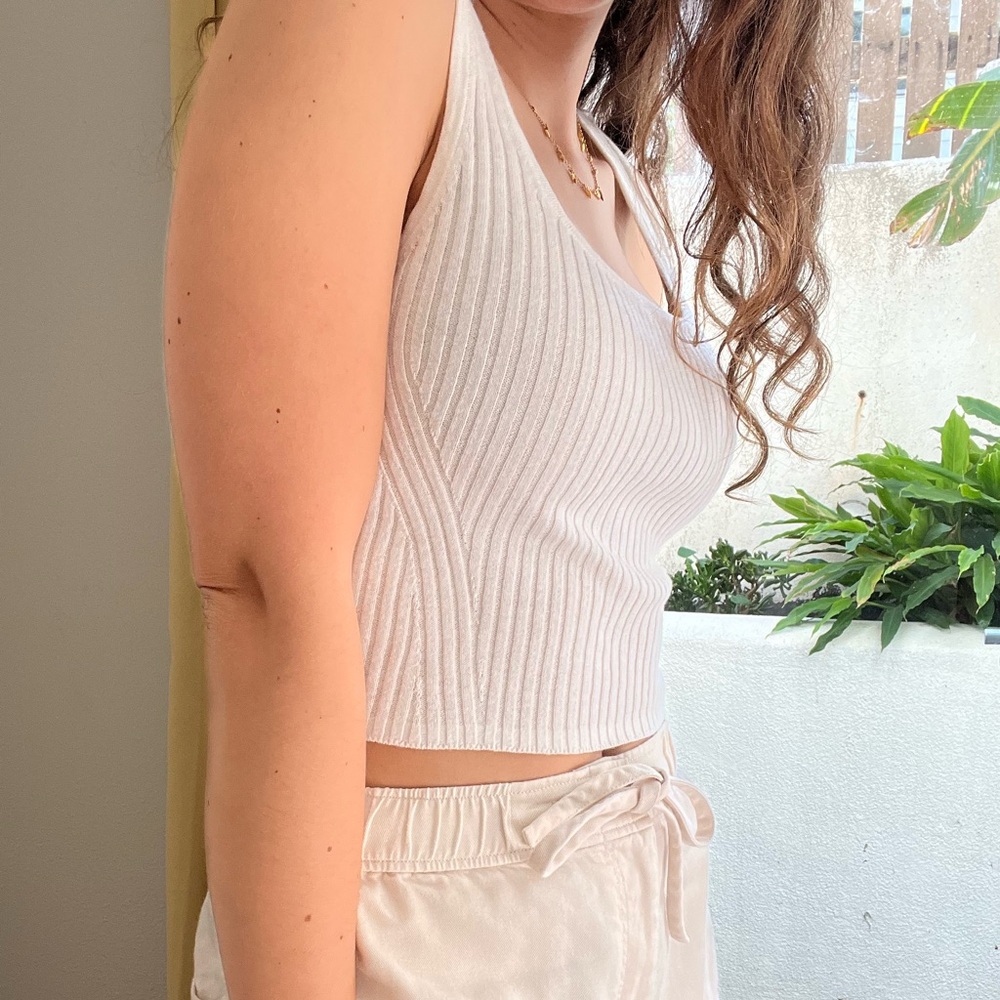 Everlane Ribbed Tank Top - Picture 3 of 7